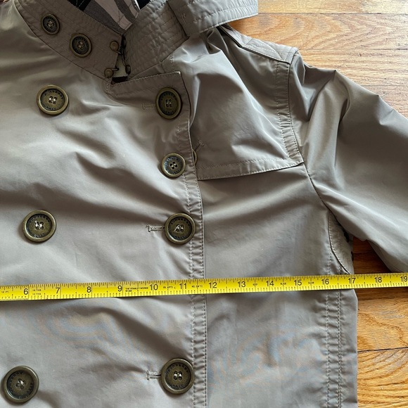 Authenthic Burberry Brit Coat Womens - Picture 5 of 8